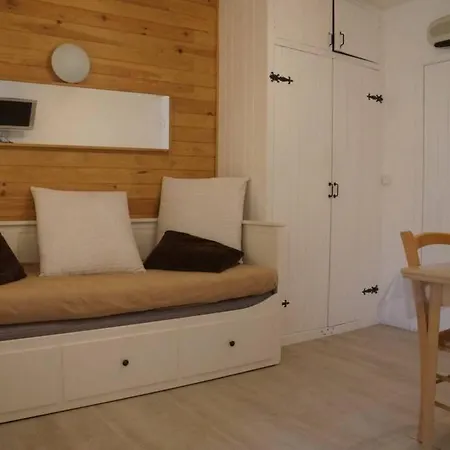 T2 Immeuble Chanteclerc 6 Personnes 37m2 Praloup 1600 Apartment