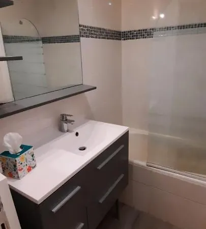 Apartment T2 Immeuble Chanteclerc 6 Personnes 37m2 Praloup 1600 Uvernet-Fours